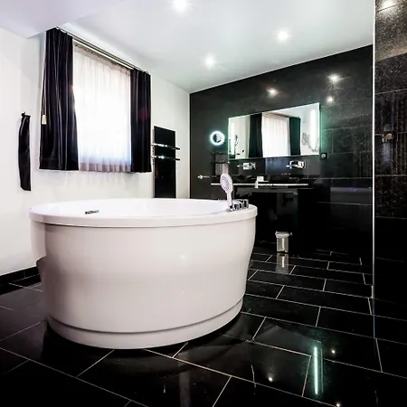 Hotel Le Clos Des Vignes 5*