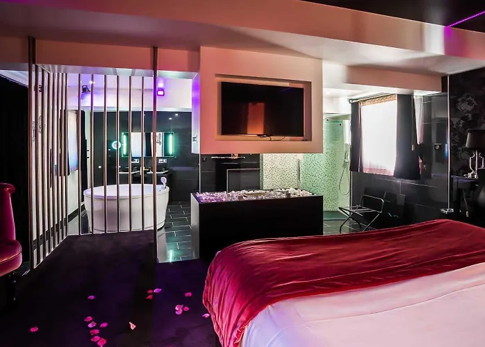 Le Clos Des Vignes Hotel 5*