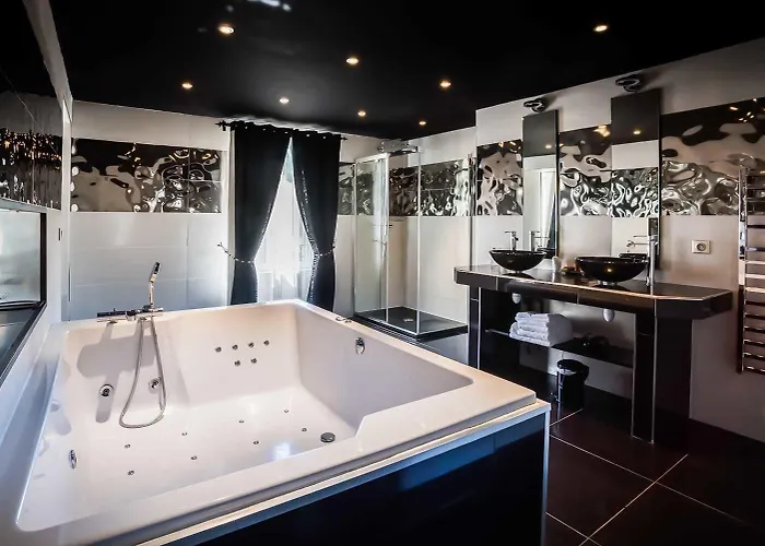 Le Clos Des Vignes Hotel 5*