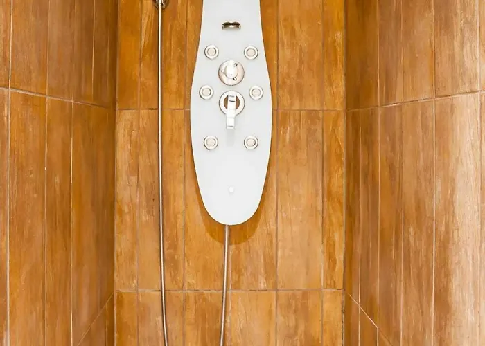 Le Clos Des Vignes Hotel Neuville-Bosc