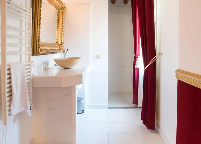 Le Clos Des Vignes 5* Neuville-Bosc